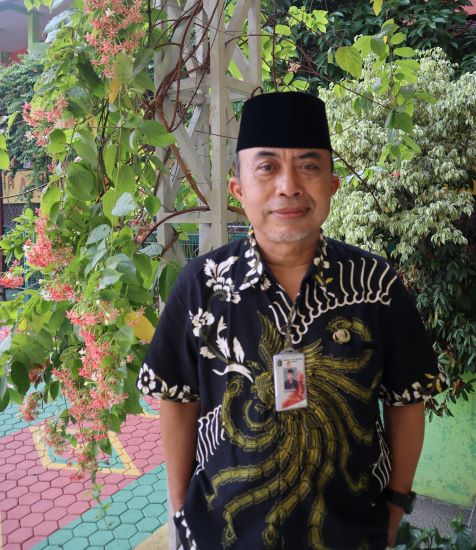 Drs. YUYUS MULYANA